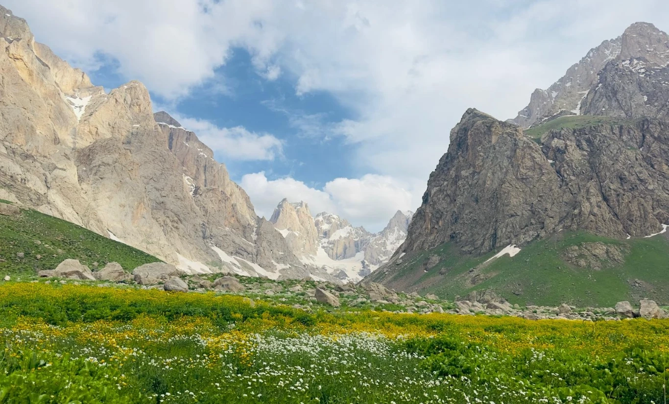 HAKKARİ & YÜKSEKOVA TREKKING: BUZUL GÖLLERİ VE ŞELALELER  - Fotoğraf 6