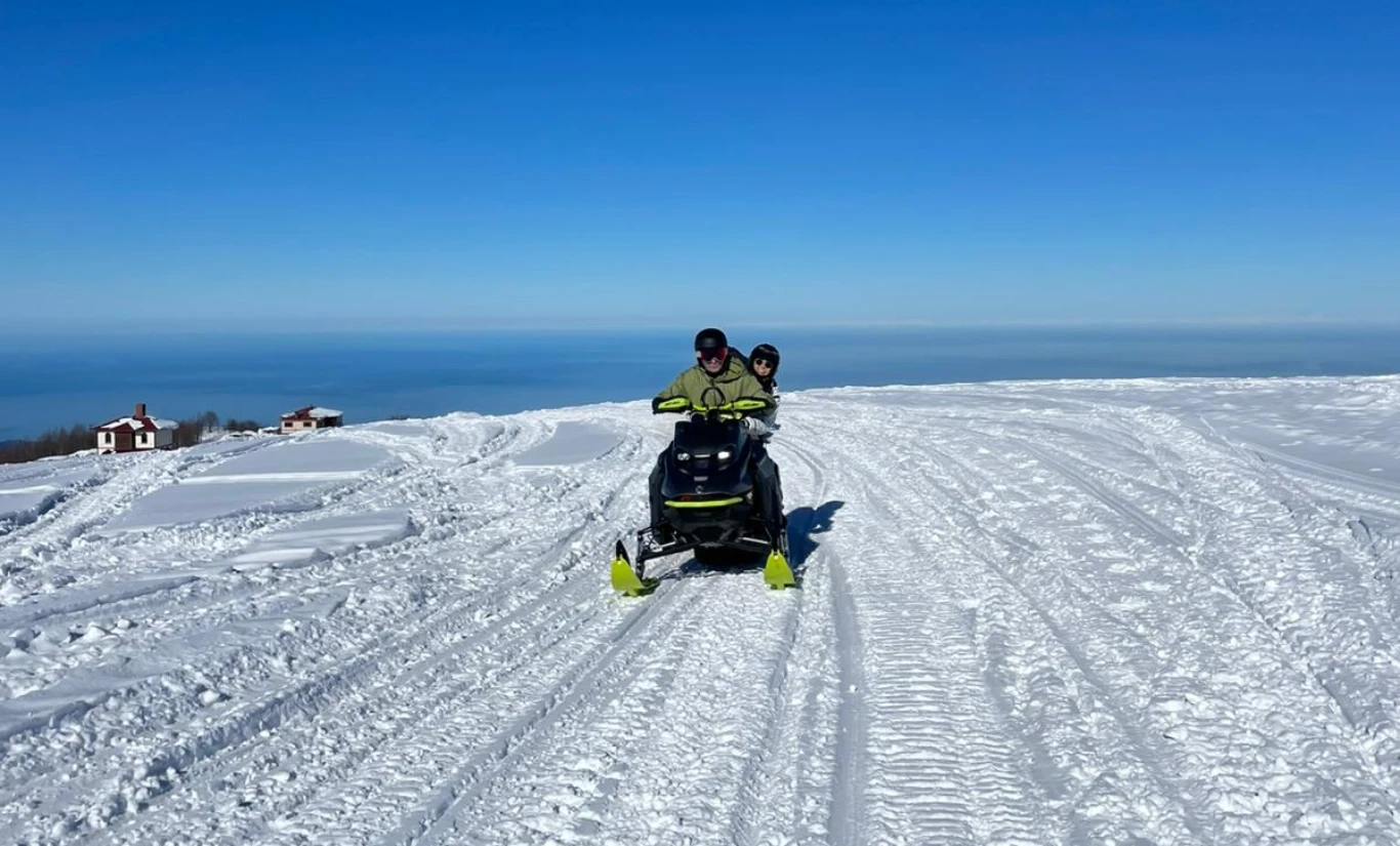 Kaçkar Dağları Backcountry Ski & Snowboard Turu Türkçe - Fotoğraf 4