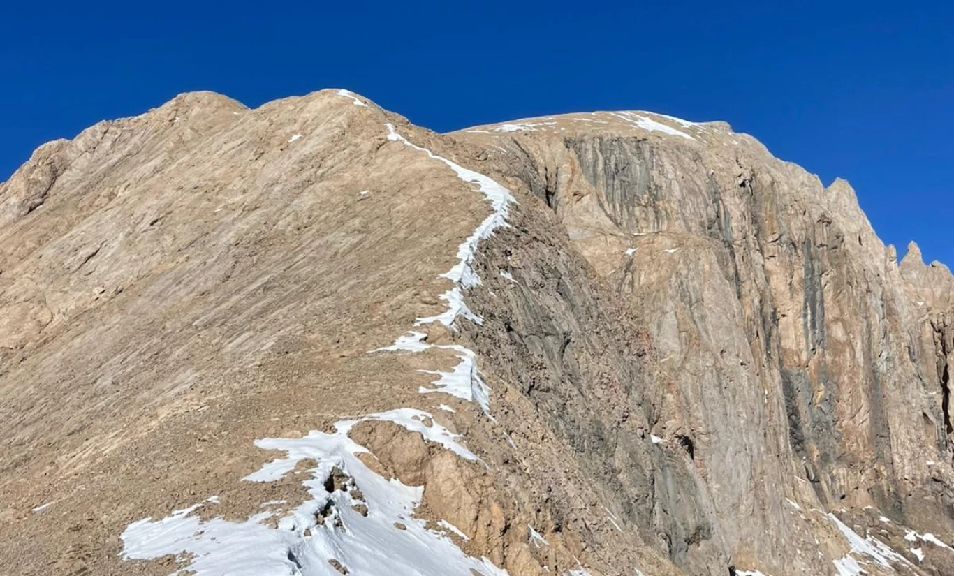 CİLO DAĞLARI REŞKO ZİRVE TIRMANIŞI 4137m Türkçe - Fotoğraf 5
