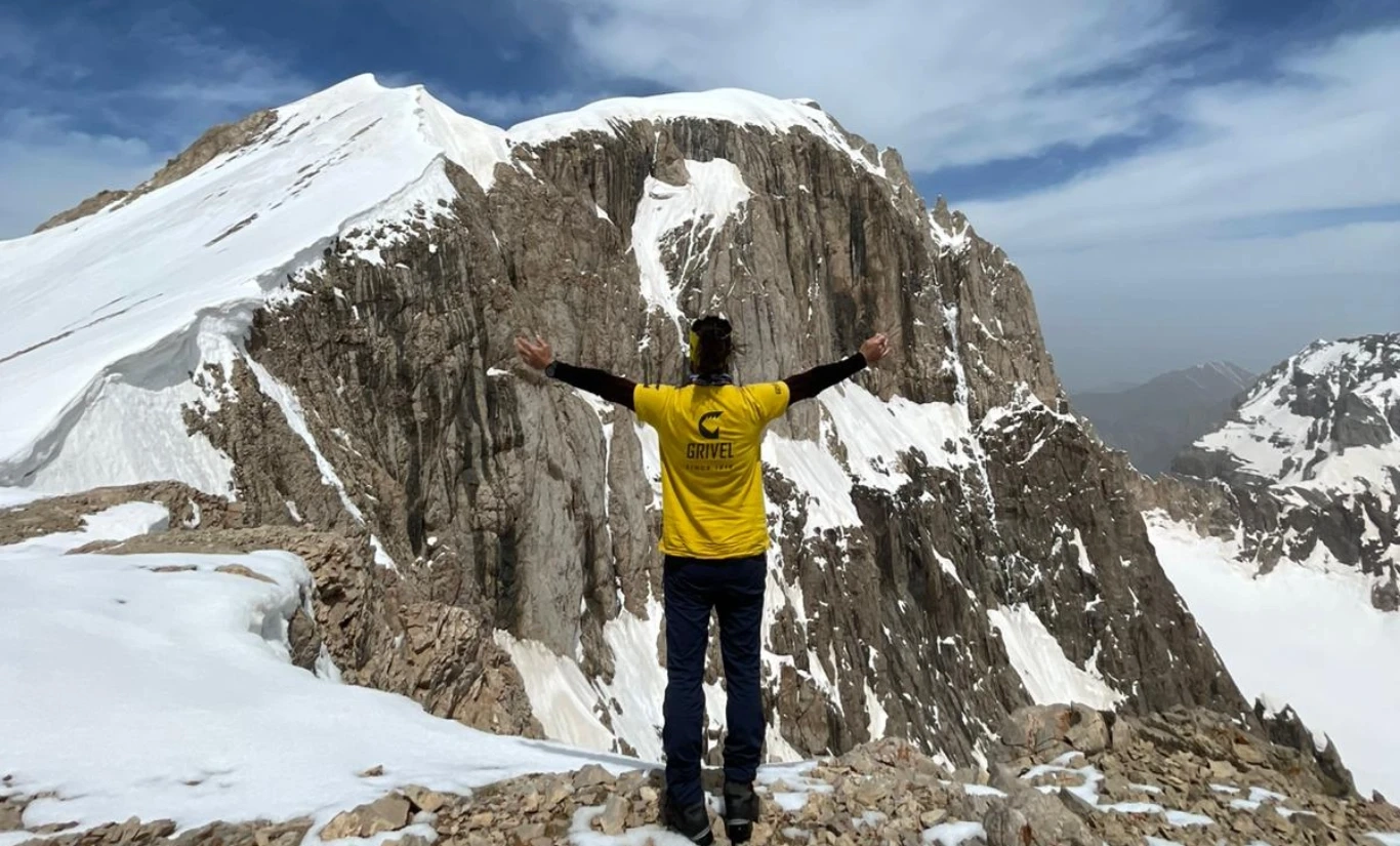 CİLO DAĞLARI REŞKO ZİRVE TIRMANIŞI 4137m Türkçe - Fotoğraf 9