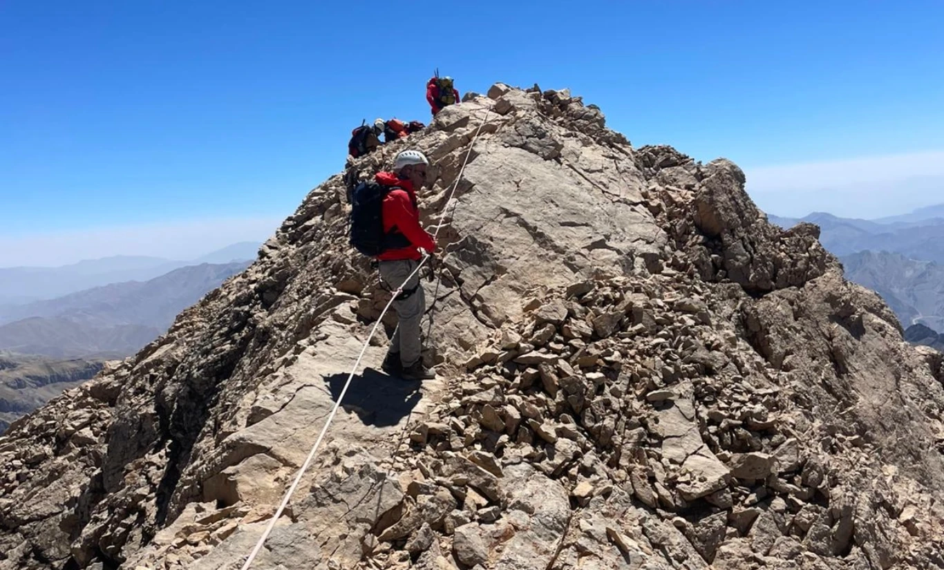 CİLO DAĞLARI REŞKO ZİRVE TIRMANIŞI 4137m Türkçe - Fotoğraf 12